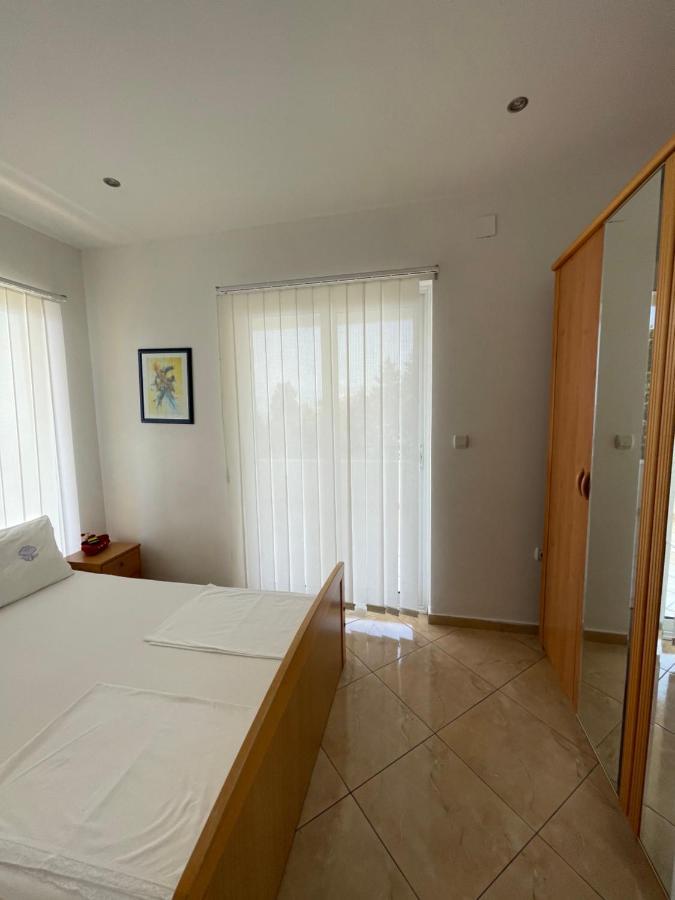Apartments Rozela Ulcinj Exterior photo